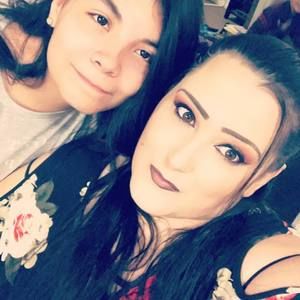 Meet your Posher, Elena